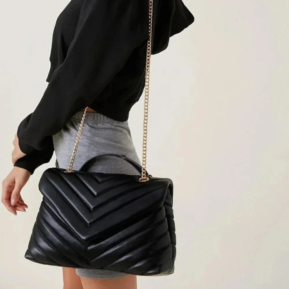 Black Elegant Women's Shoulder Bag - Picture 1 of 5